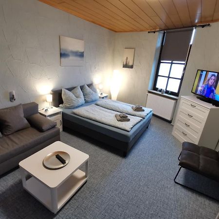 Pension Landgasthof - Iva Гаслох Екстер'єр фото